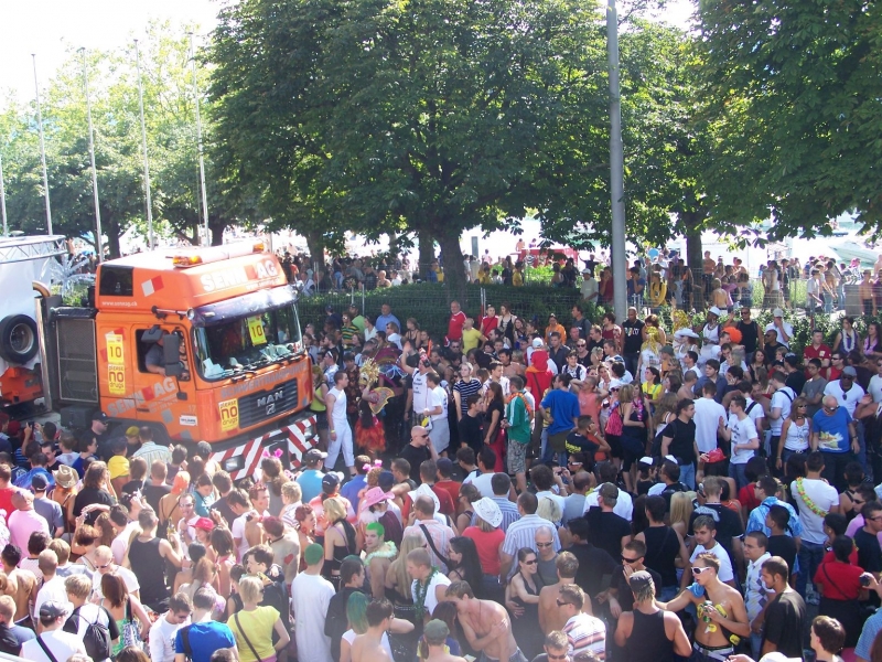 Vollbild Street Parade