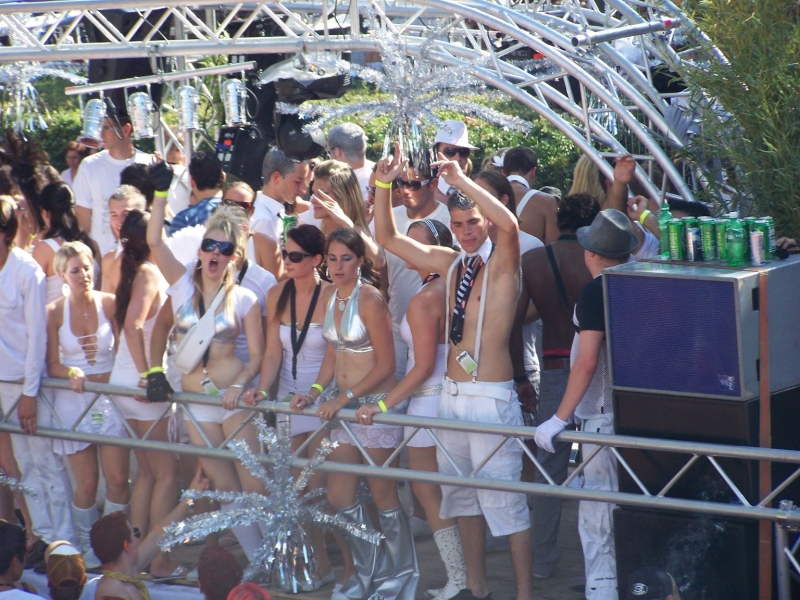 Vollbild Street Parade