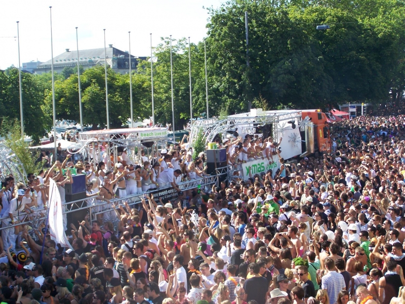 Vollbild Street Parade