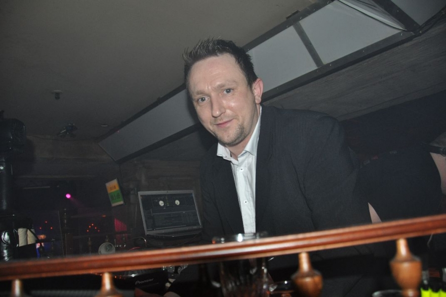 Vollbild RUSH HOUR SATURDAY & TECHNO TRANCE CLASSIX NIGHT