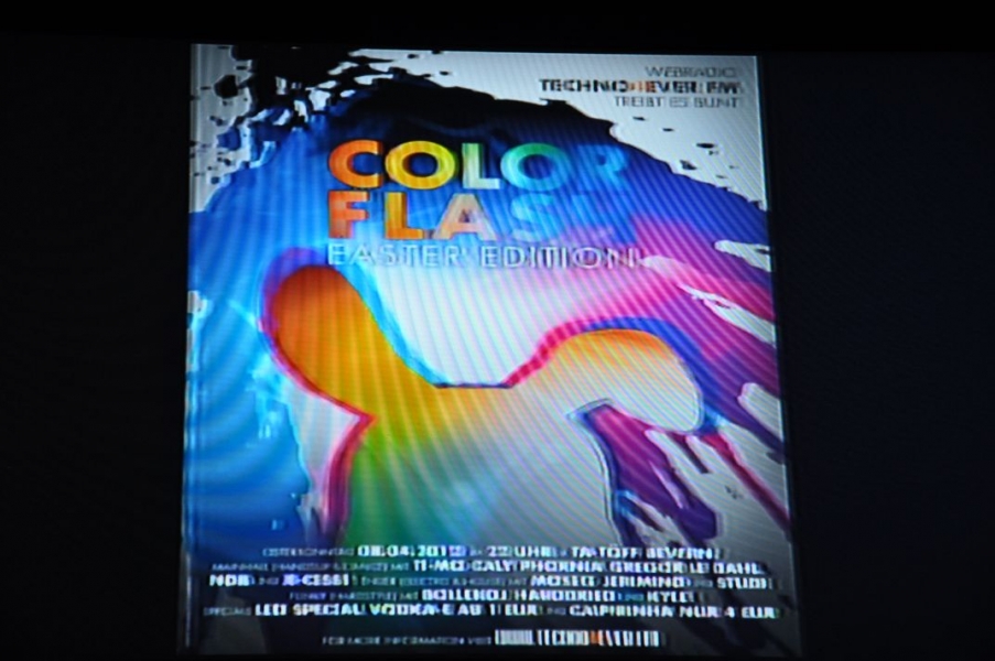 Vollbild TECHNO4EVER COLOR FLASH *OSTER-EDITION*