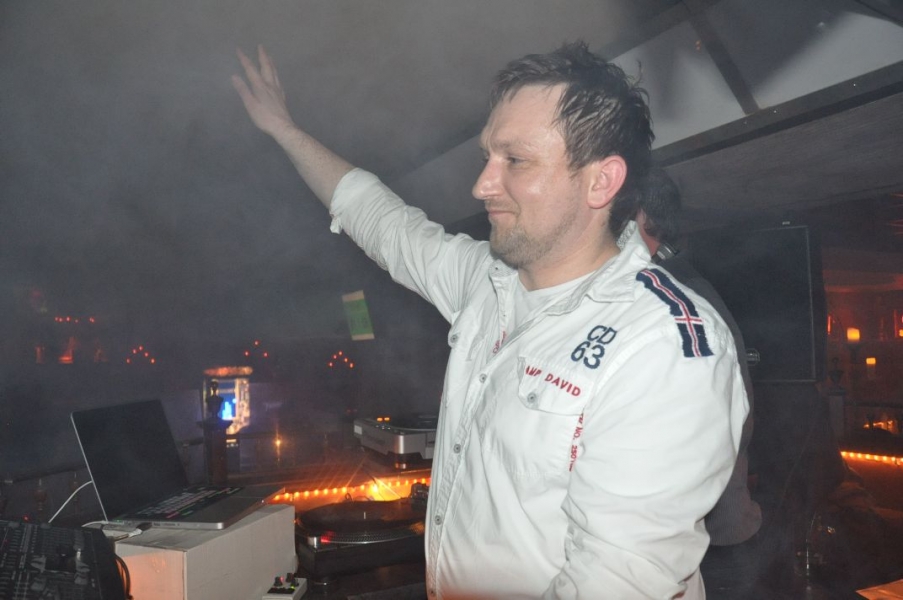 Vollbild RUSH HOUR SATURDAY & TECHNO TRANCE CLASSIX NIGHT