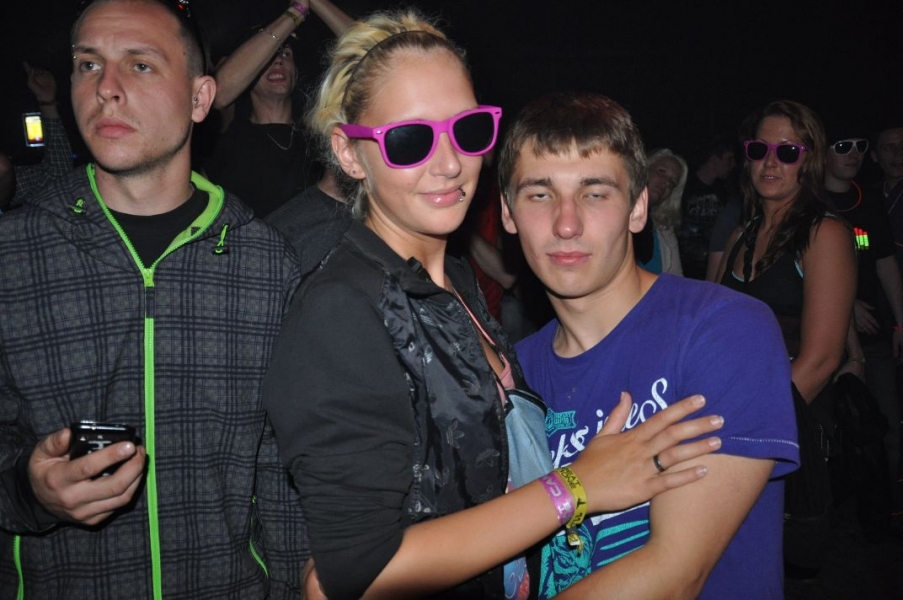 Vollbild Airbeat-One 2012 Teil 1