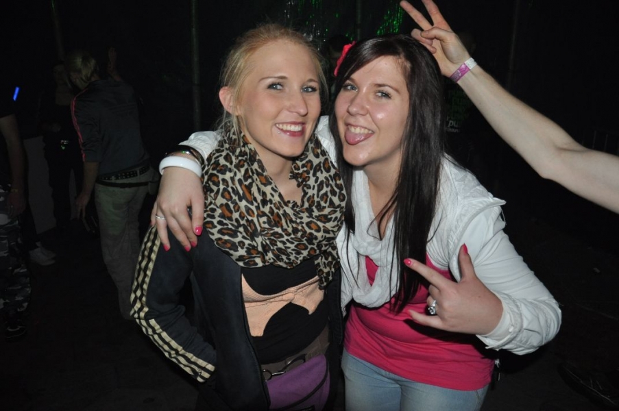 Vollbild Airbeat-One 2012 Teil 1