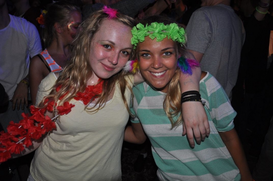 Vollbild Airbeat-One 2012 Teil 1
