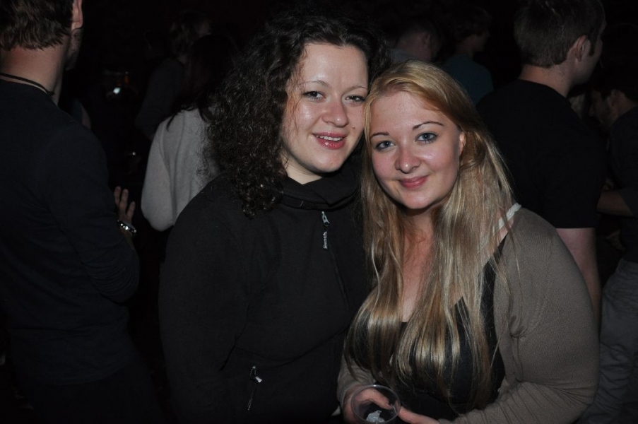 Vollbild Airbeat-One 2012 Teil 1