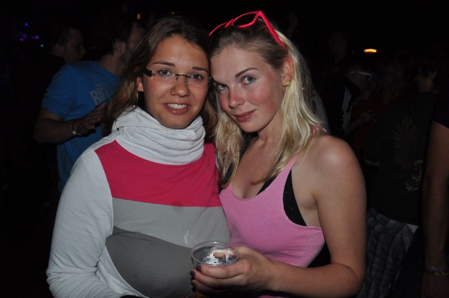 Vollbild Airbeat-One 2012 Teil 1