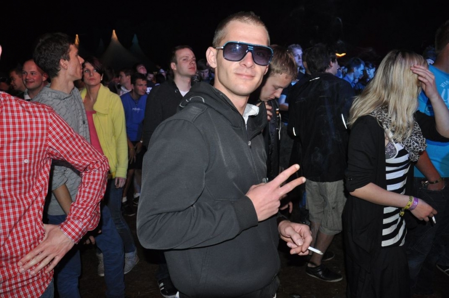 Vollbild Airbeat-One 2012 Teil 1
