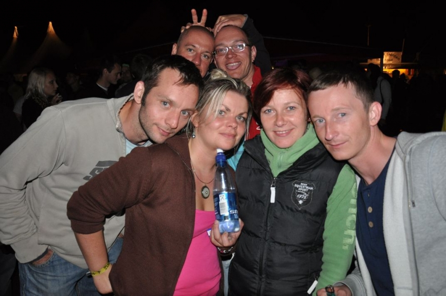 Vollbild Airbeat-One 2012 Teil 1
