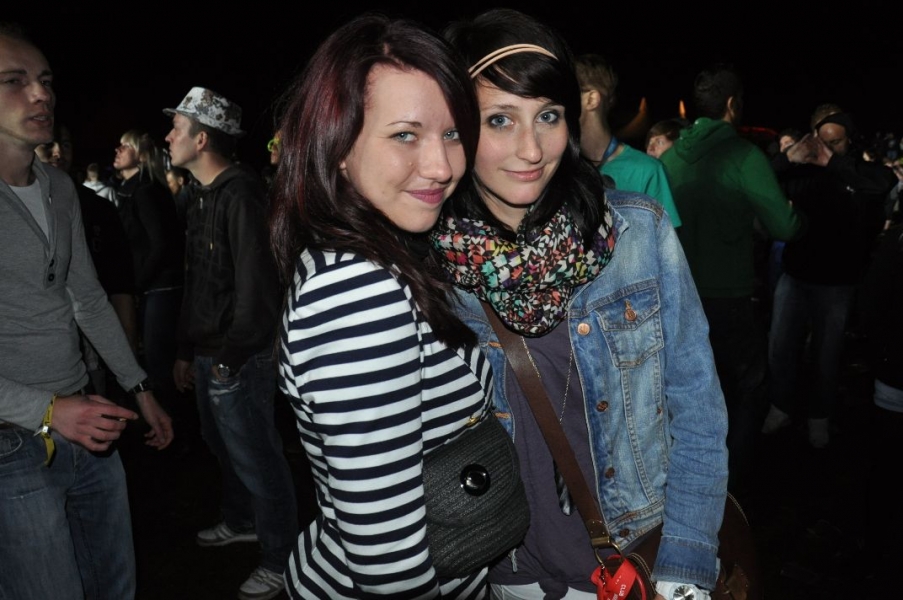 Vollbild Airbeat-One 2012 Teil 1