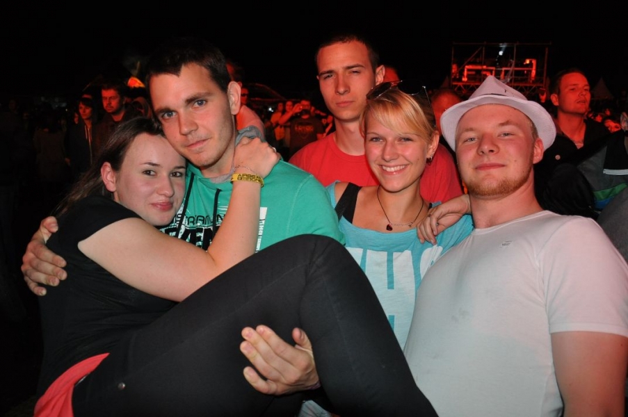 Vollbild Airbeat-One 2012 Teil 1