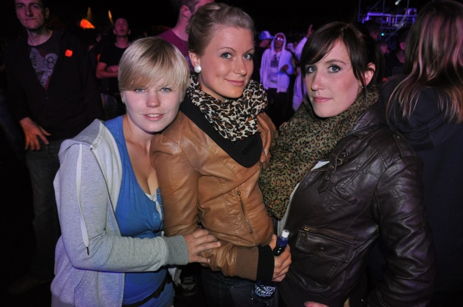 Vollbild Airbeat-One 2012 Teil 1