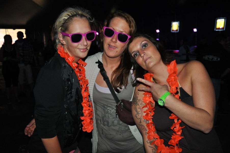 Vollbild Airbeat-One 2012 Teil 1