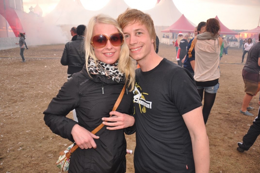 Vollbild Airbeat-One 2012 Teil 1