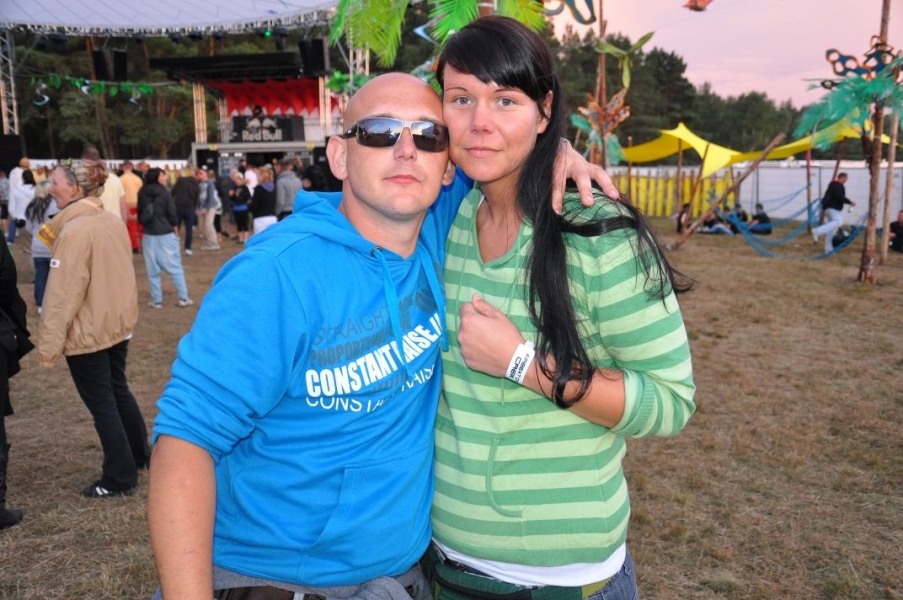 Vollbild Airbeat-One 2012 Teil 1