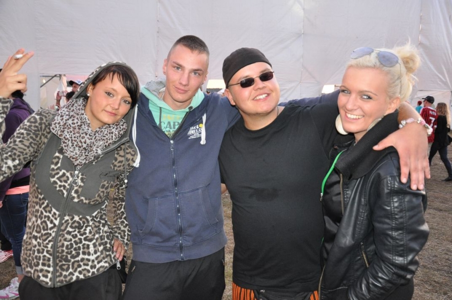Vollbild Airbeat-One 2012 Teil 1