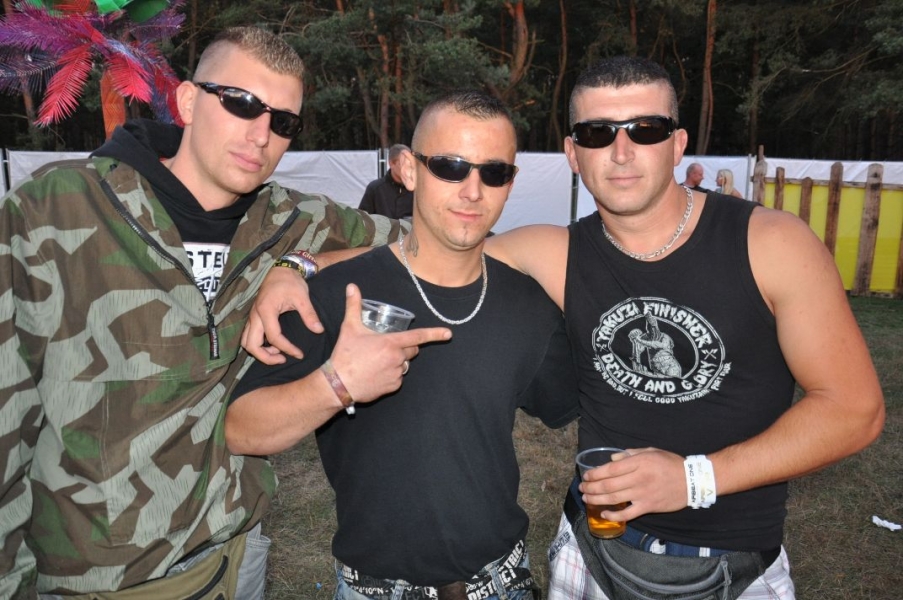 Vollbild Airbeat-One 2012 Teil 1