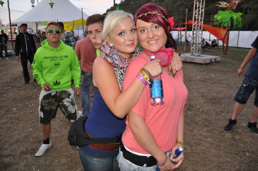 Vollbild Airbeat-One 2012 Teil 1