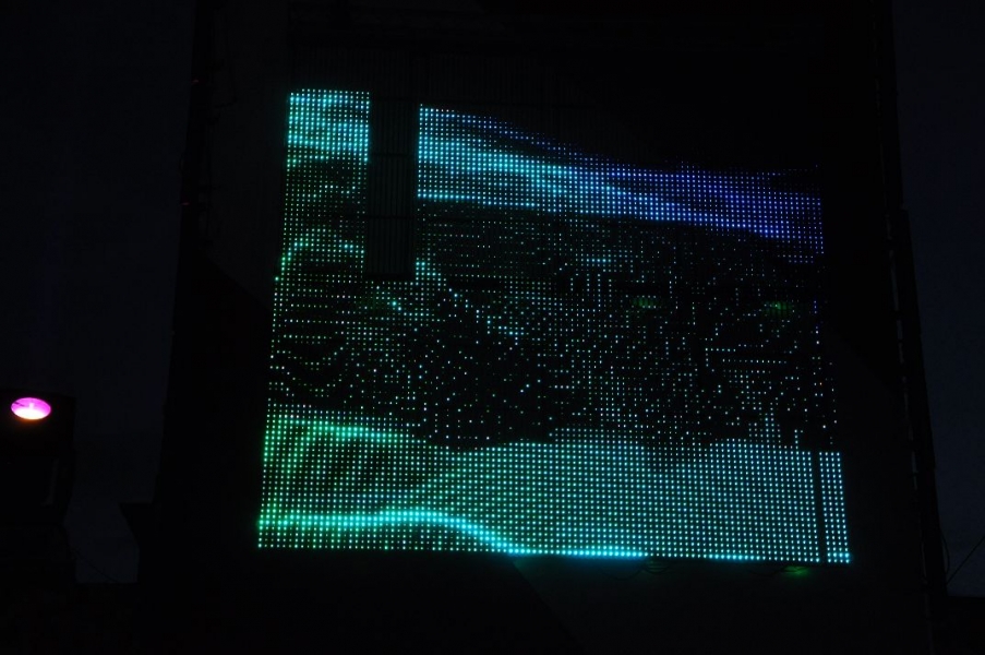 Vollbild Airbeat-One 2012 Teil 1