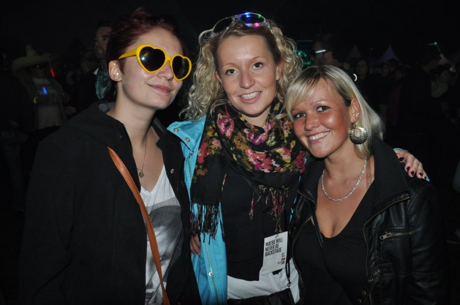 Vollbild Airbeat-One 2012 Teil 1