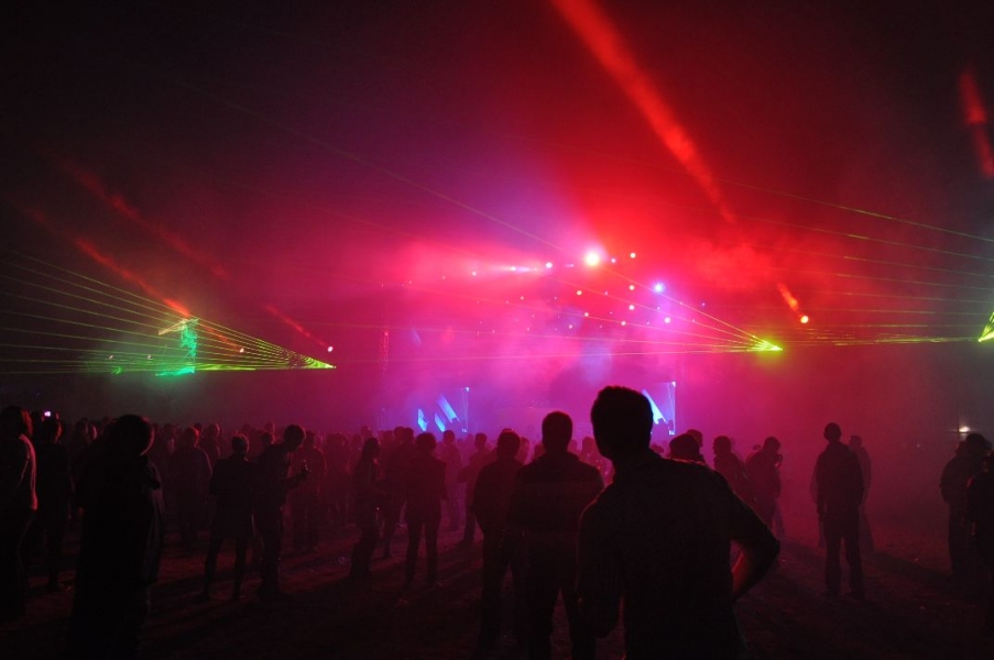 Vollbild Airbeat-One 2012 Teil 1