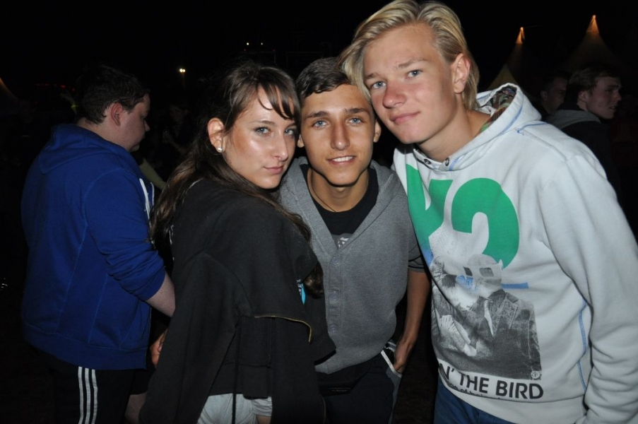 Vollbild Airbeat-One 2012 Teil 1