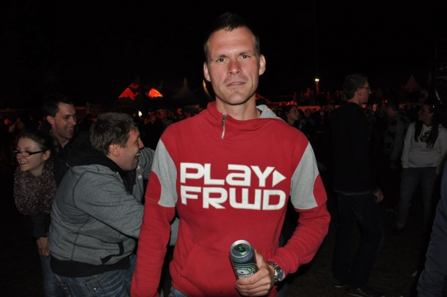 Vollbild Airbeat-One 2012 Teil 1