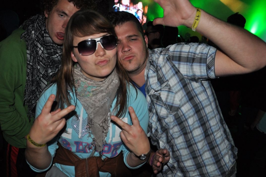 Vollbild Airbeat-One 2012 Teil 1
