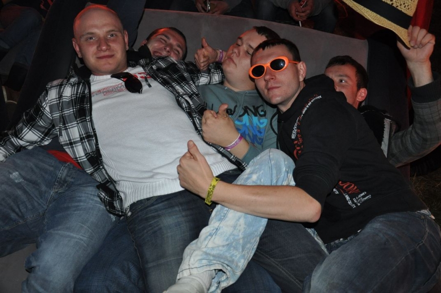 Vollbild Airbeat-One 2012 Teil 1