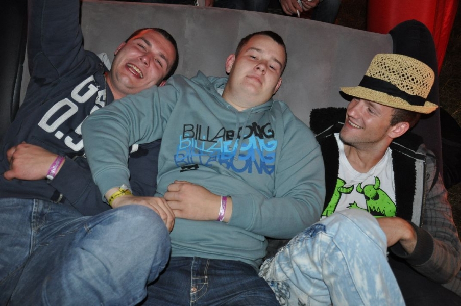 Vollbild Airbeat-One 2012 Teil 1