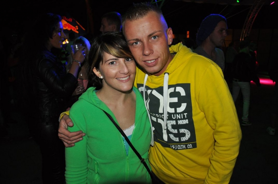 Vollbild Airbeat-One 2012 Teil 1