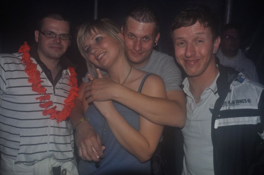 Vollbild Airbeat-One 2012 Teil 1