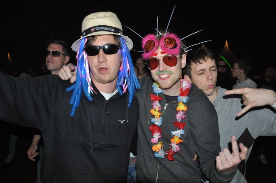 Vollbild Airbeat-One 2012 Teil 1