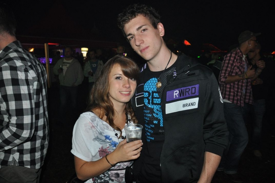 Vollbild Airbeat-One 2012 Teil 1