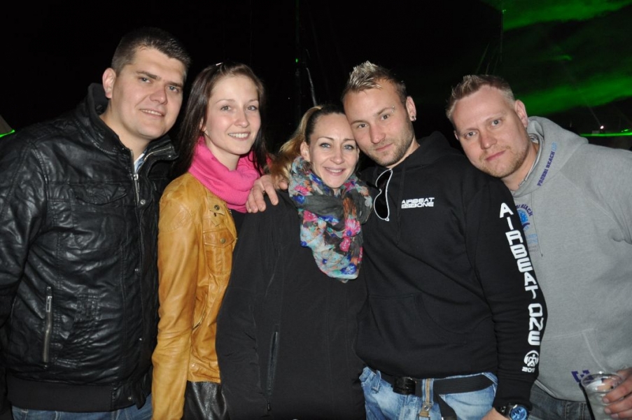 Vollbild Airbeat-One 2012 Teil 1