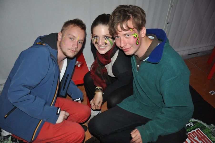 Vollbild Airbeat-One 2012 Teil 1