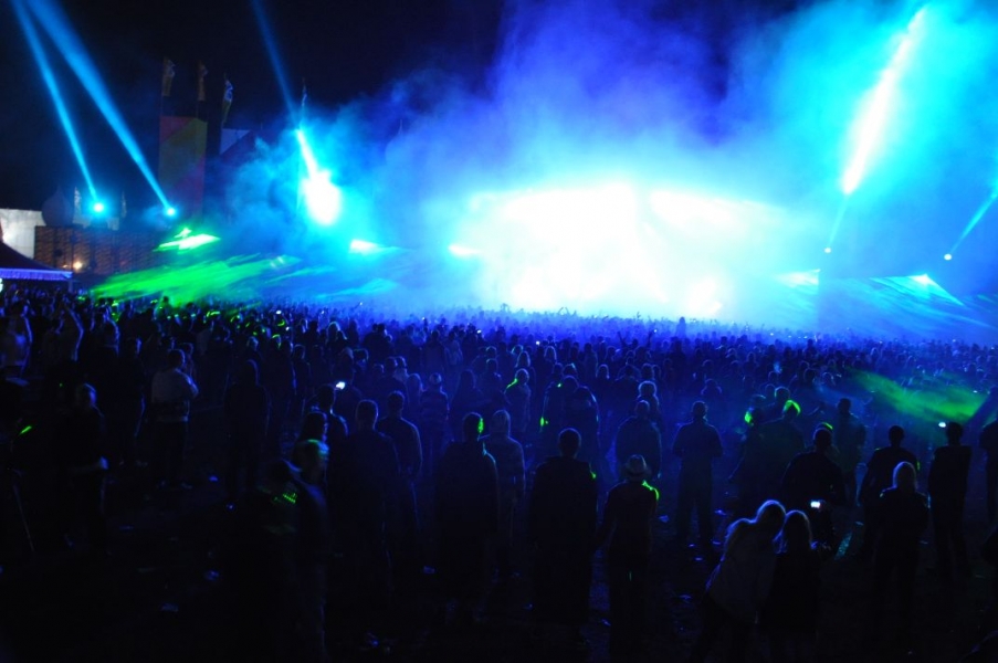 Vollbild Airbeat-One 2012 Teil 1