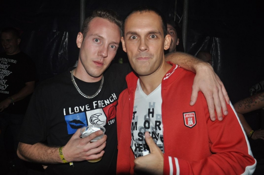 Vollbild Airbeat-One 2012 Teil 1