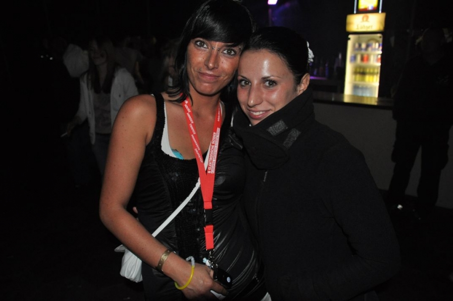 Vollbild Airbeat-One 2012 Teil 1