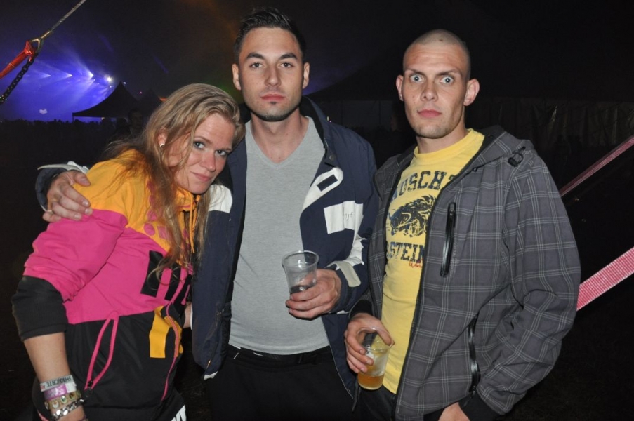Vollbild Airbeat-One 2012 Teil 1