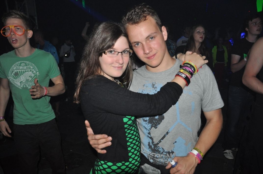 Vollbild Airbeat-One 2012 Teil 1