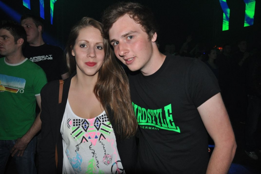 Vollbild Airbeat-One 2012 Teil 1