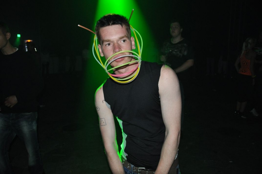 Vollbild Airbeat-One 2012 Teil 1