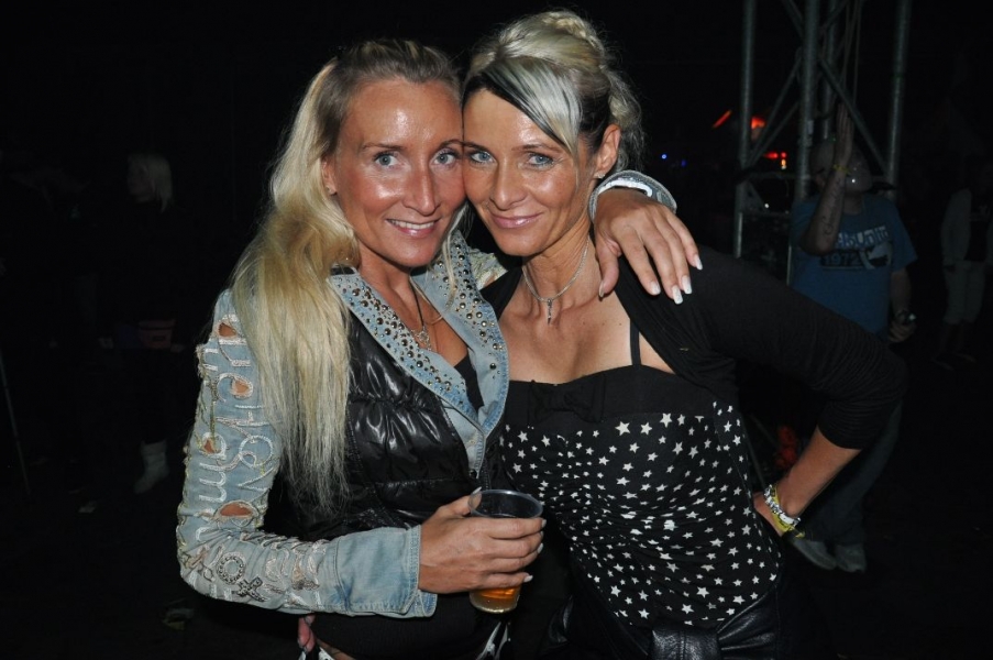 Vollbild Airbeat-One 2012 Teil 1