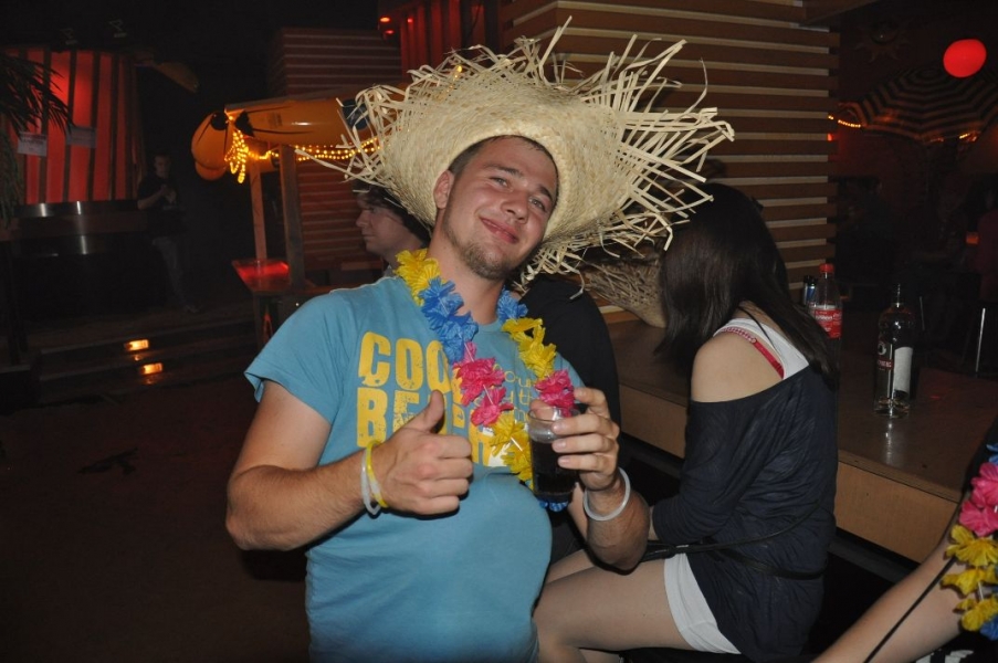 Vollbild TECHNO4EVER BEACH SENSATION