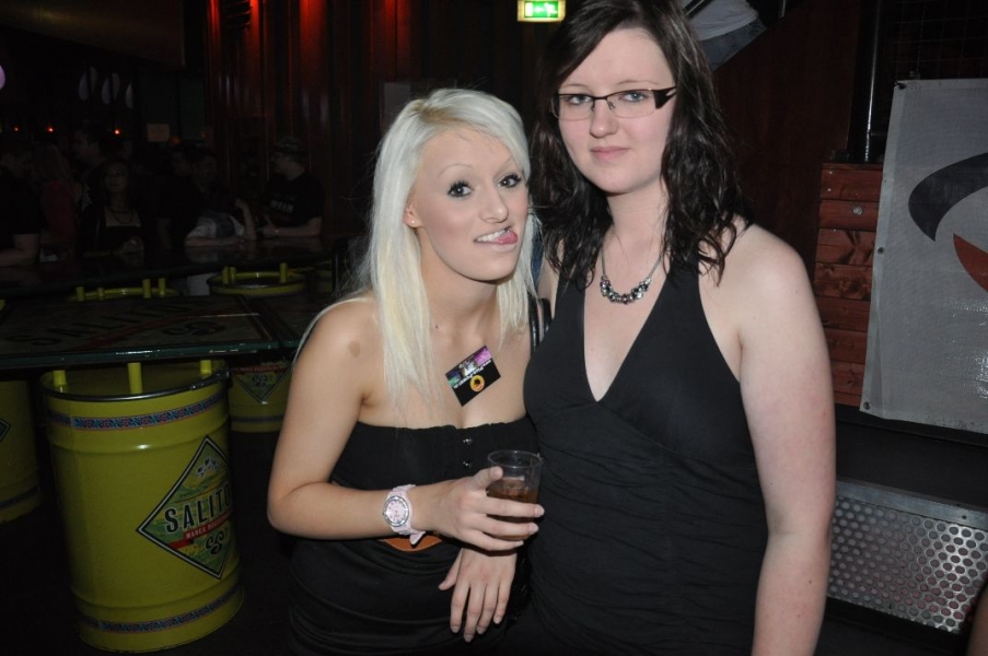 Vollbild 10 Jahre TECHNO4EVER