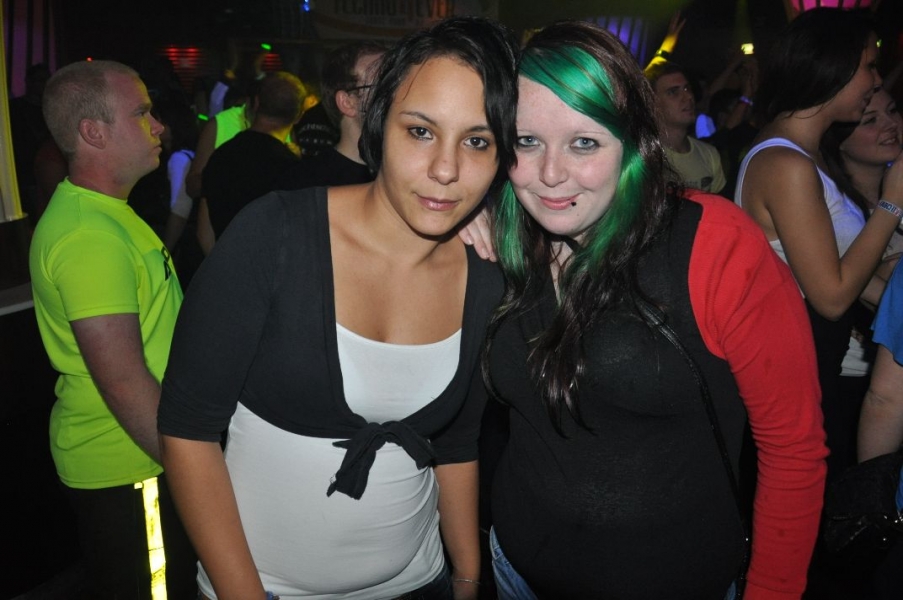 Vollbild 10 Jahre TECHNO4EVER