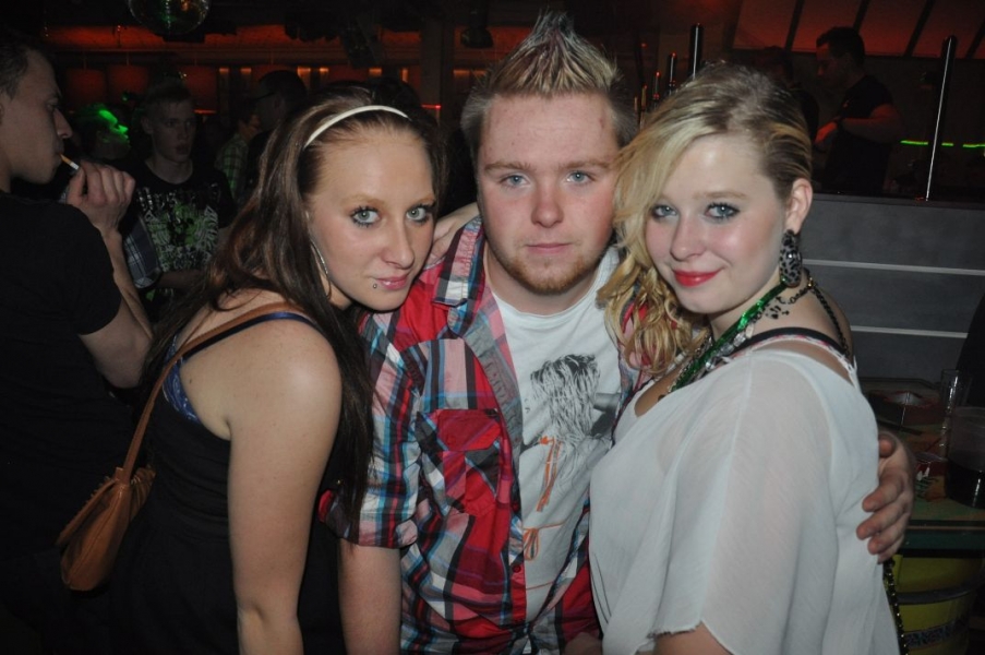 Vollbild 10 Jahre TECHNO4EVER