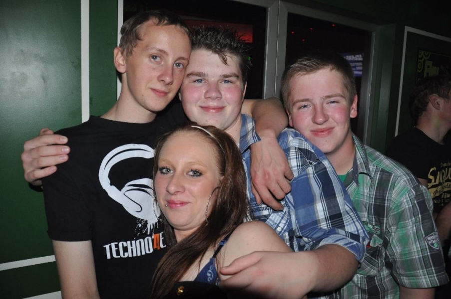 Vollbild 10 Jahre TECHNO4EVER