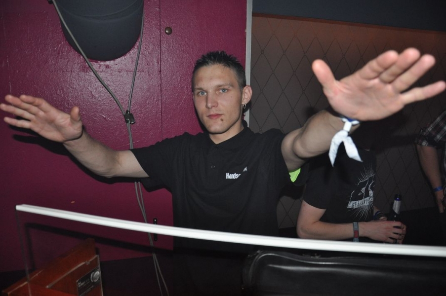 Vollbild 10 Jahre TECHNO4EVER